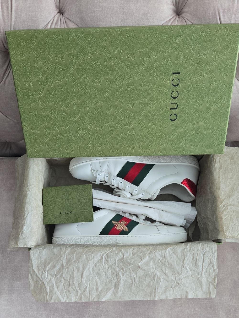 Gucci "New Ace Bee Embroidered" White Sneakers, Size 8.5 - Picture 13 of 13